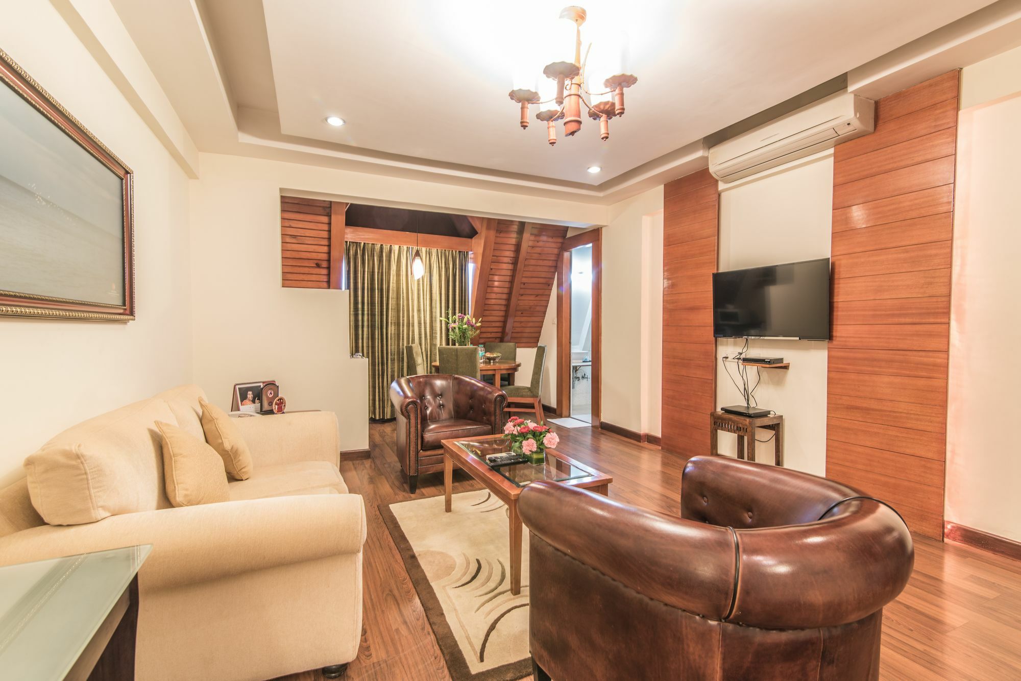 Sai Vishram Business Hotel Kammasandra Bagian luar foto